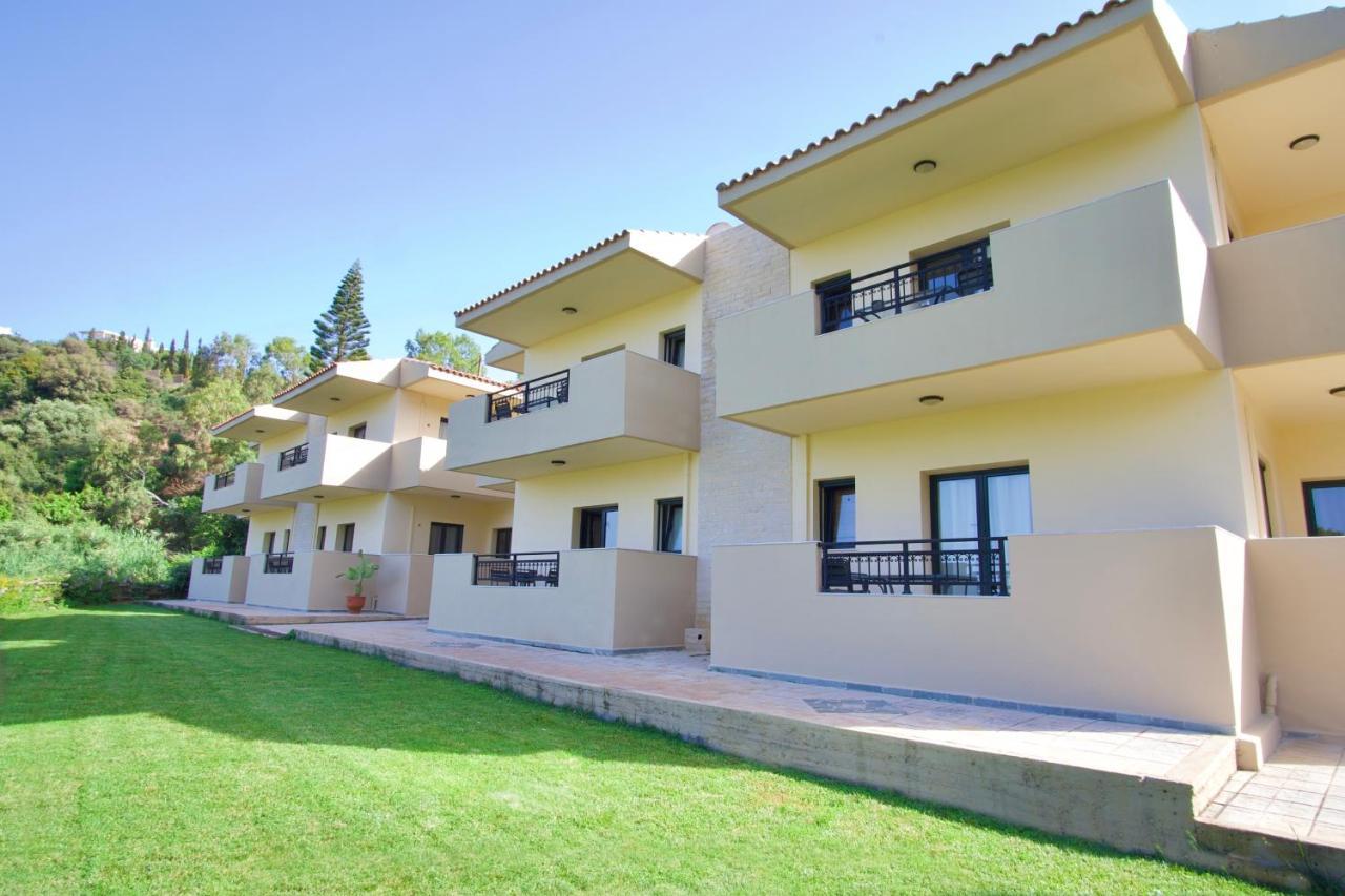 Lygaria Beach Apts Daire Ligaria  Dış mekan fotoğraf